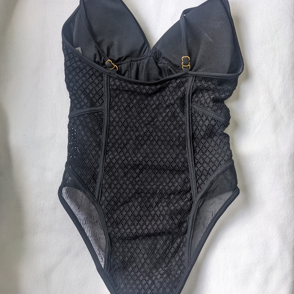 Cute Black Swim Suit - Picture 4 of 7
